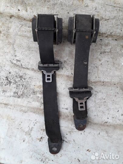 Ремень безопасности задний Renault Logan 1 2009