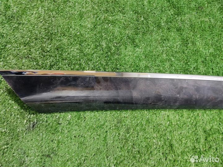 Накладка двери Mercedes Benz ML W164 2007