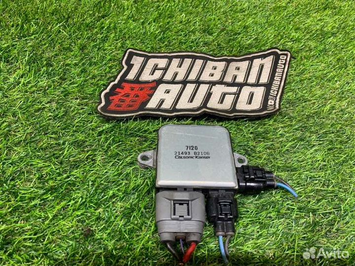 Блок управления вентилятором Nissan Fuga Y50