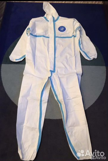 Комбинезон защитный медицинский