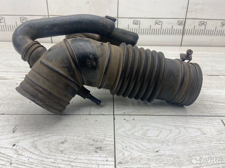 Патрубок воздушный Kia Magentis MS G4JP 2002