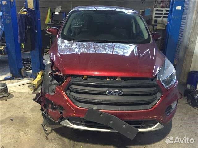 Разбор на запчасти Ford Escape 2015