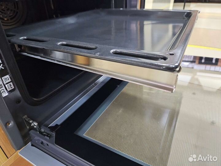 Электрический духовой шкаф новый, гарантия 3 года