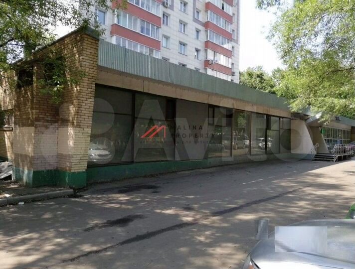 Продам торговое помещение, 467 м²