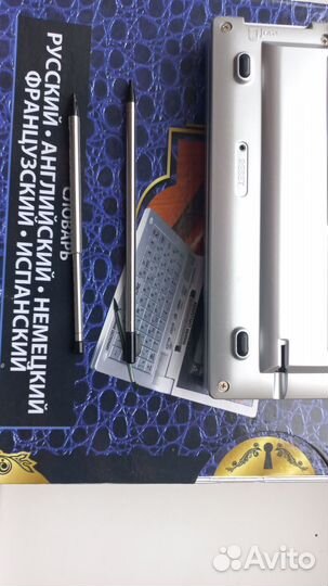 Сенсорный переводчик с 5 языков