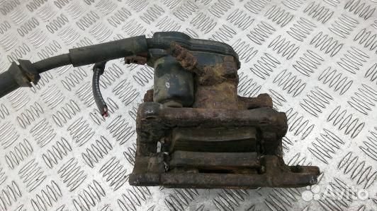 Суппорт тормозной задний левый audi A4 B8 (LBN02LS