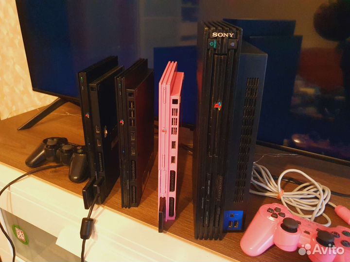 Sony PS2 slim и fat