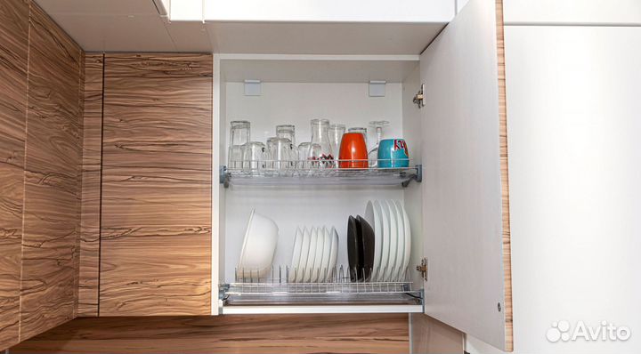 Кухня с техникой