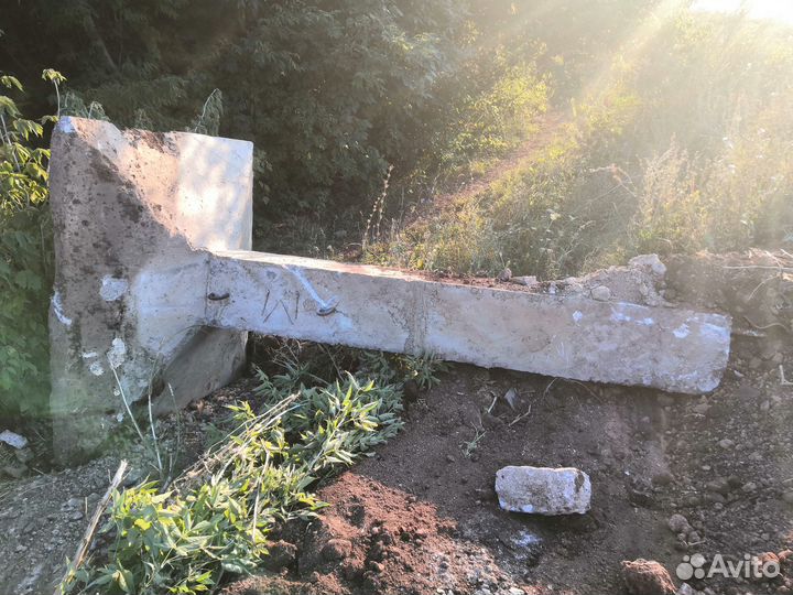 Бетонные сваи