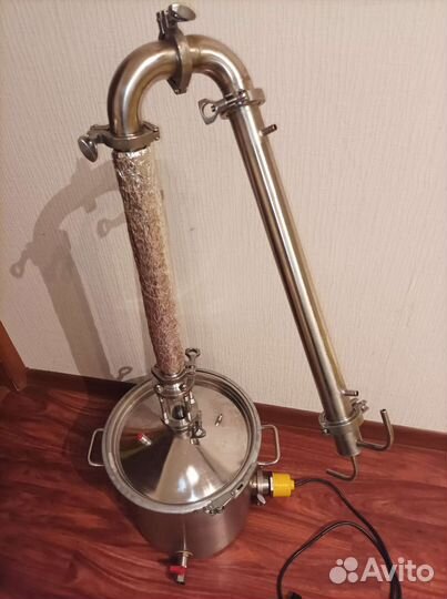 Самогонный аппарат 1,5 дюйма бу 20 литров