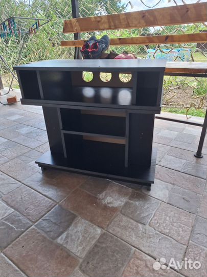 Тумбочка под телевизор