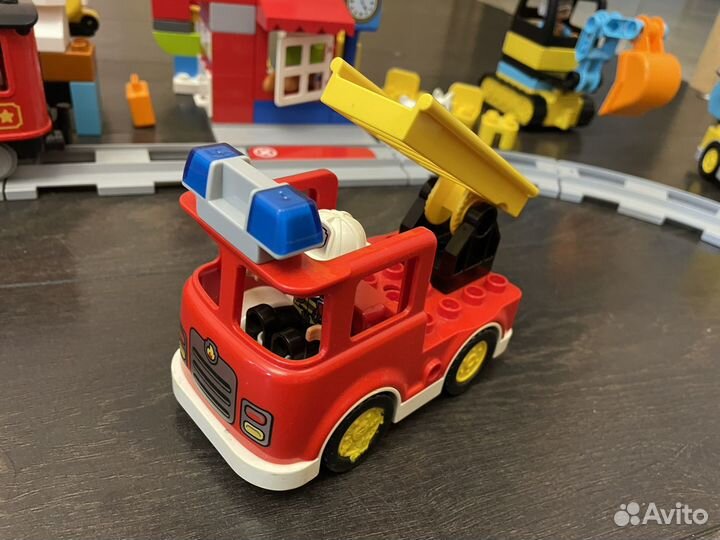 Lego duplo много наборов
