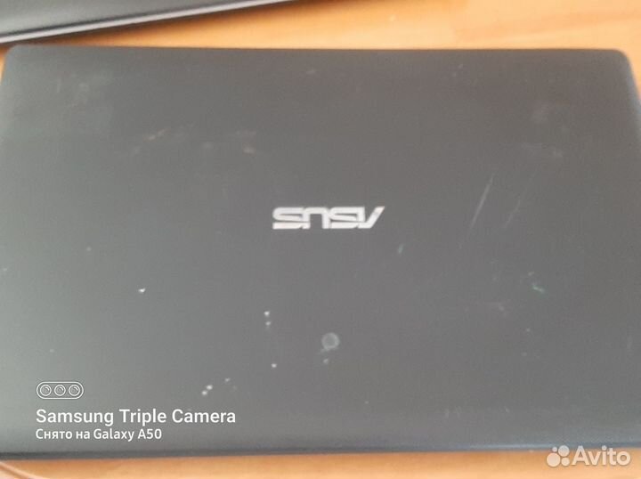Ноутбук asus