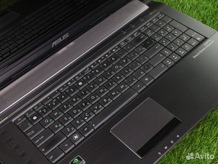 Ноутбук бу Asus 17 дюймов