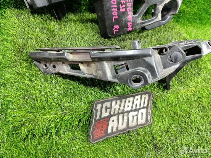 Крепление бампера заднее левое Peugeot 508 508