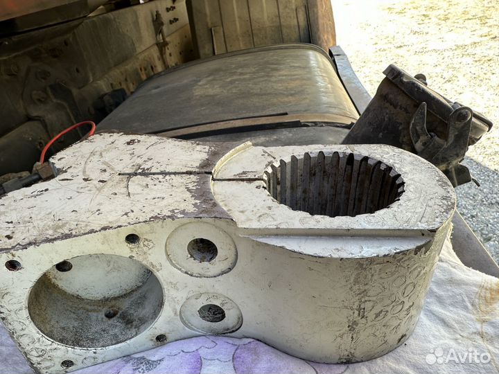 Рычаг для флунжерных цилиндров для бетононасоса