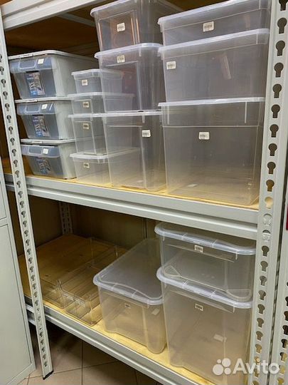 Ящик пластиковый с крышкой