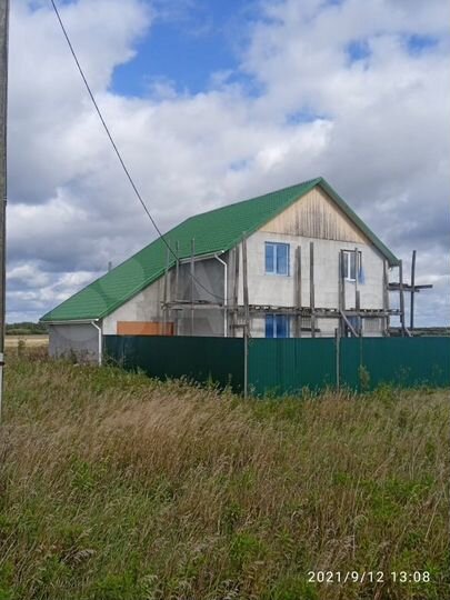 Коттедж 173 м² на участке 20 сот.