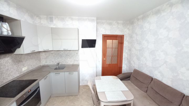 1-к. квартира, 46,8 м², 10/17 эт.
