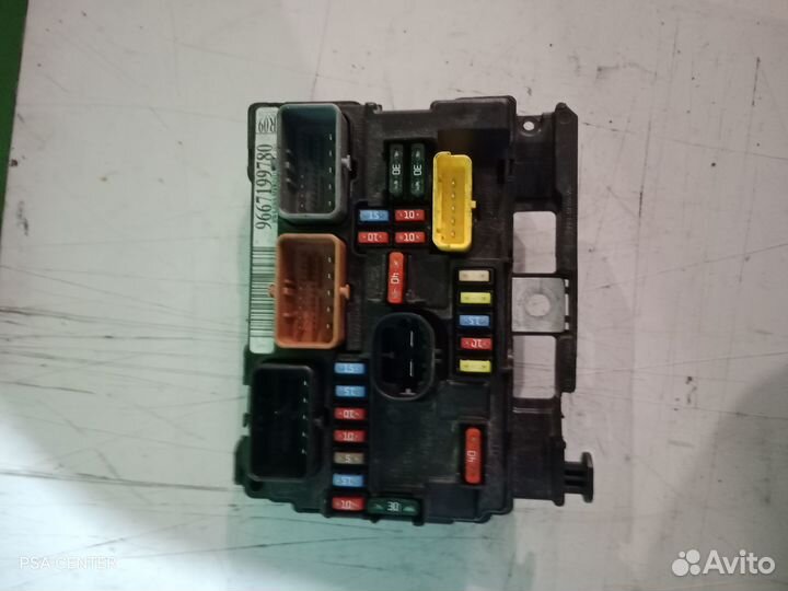 Блок предохранителей BSM R09 Peugeot/Citroen