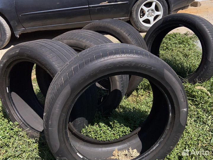 Pirelli P Zero 275/45 R21 110Y