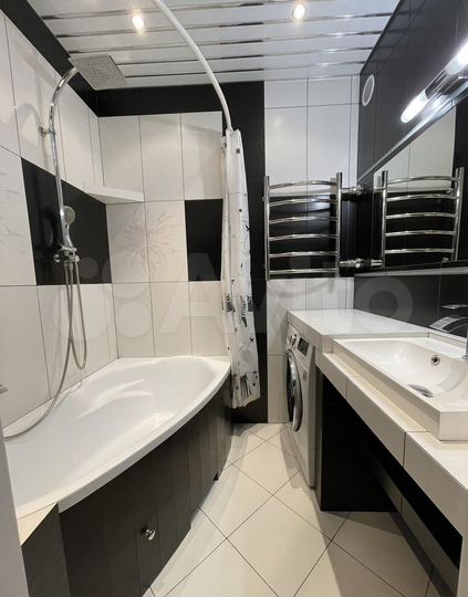 3-к. квартира, 80 м², 5/17 эт.