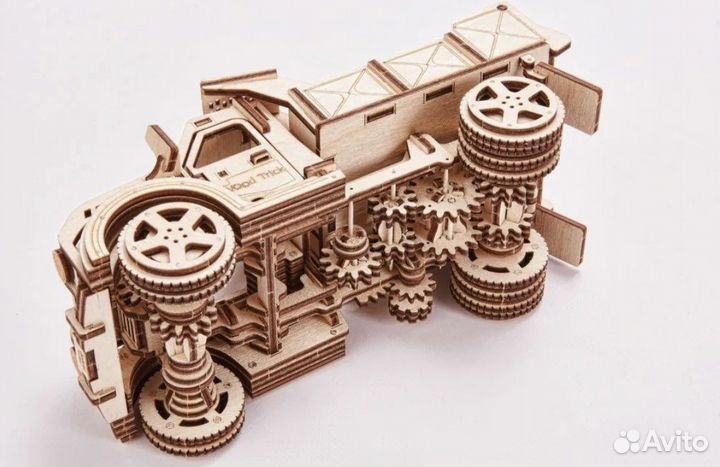 Лазерная резка фанеры