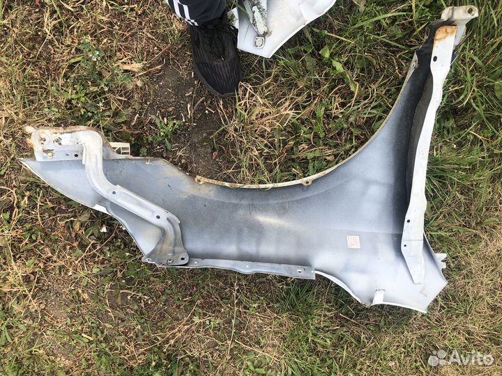 Крылья нисан тиана j32