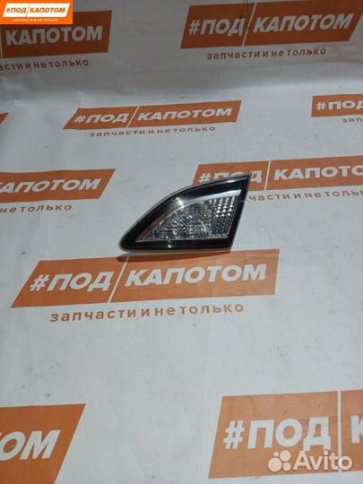 Фонарь крышки багажника правый Mazda 3 BL