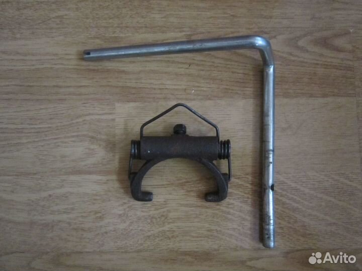 Лот:детали для культиватора T240