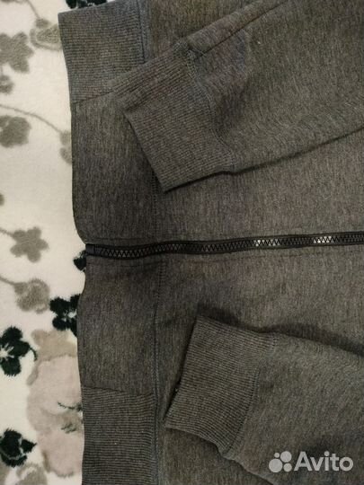 Толстовка Colin's