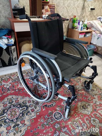 Инвалидная коляска складная бу