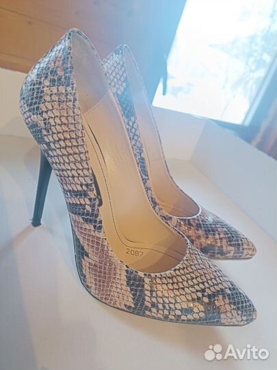 Туфли женские 35 размер