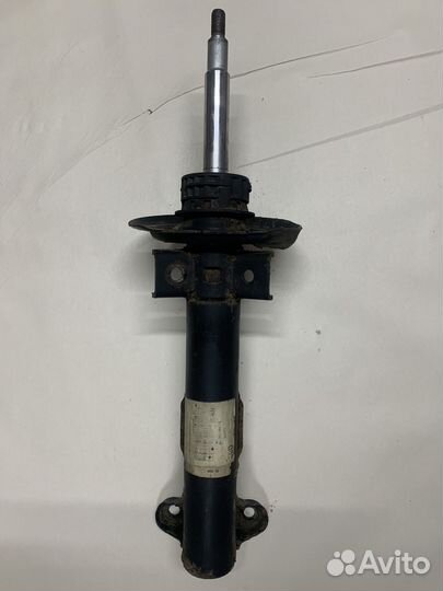 Амортизатор передний Mercedec W212