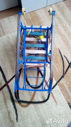 Санки на колесиках