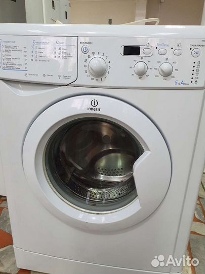 Стиральная машина Индезит. 5кг