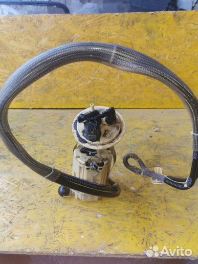 Насос топливный Volvo Xc90 C71 D5244T4 2009