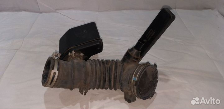 Патрубок воздушного фильтра Toyota camry v40 2.4 2