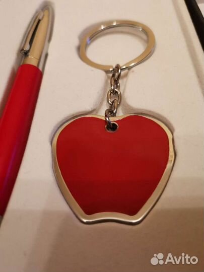 Подарочный набор. Брелок+шариковая ручка