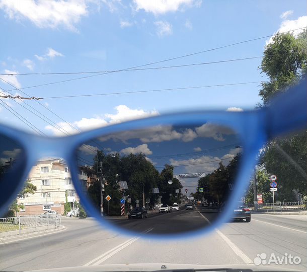 Солнцезащитные очки