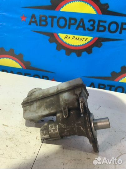 Главный тормозной цилиндр Renault Logan 2