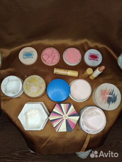 Советская косметика винтаж СССР пудра румяна