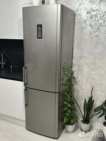 Холодильник hotpoint ariston бу