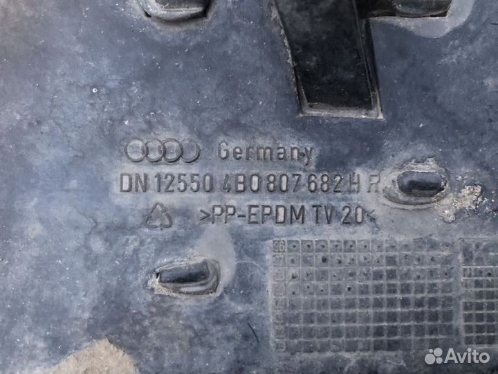 Решётка бампера Пассат Б5+