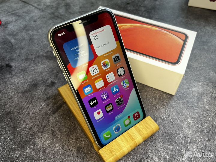 iPhone Xr, 64 ГБ