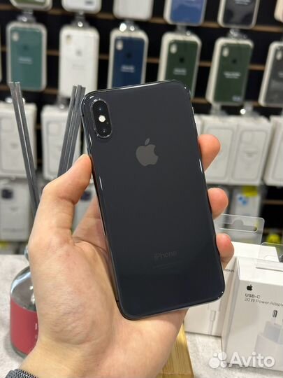 iPhone X, 64 ГБ