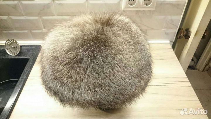 Шапка женская из чернобурой лисицы