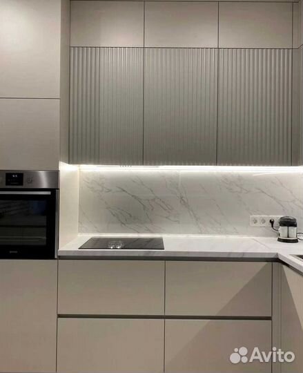 Кухонный гарнитур из массива