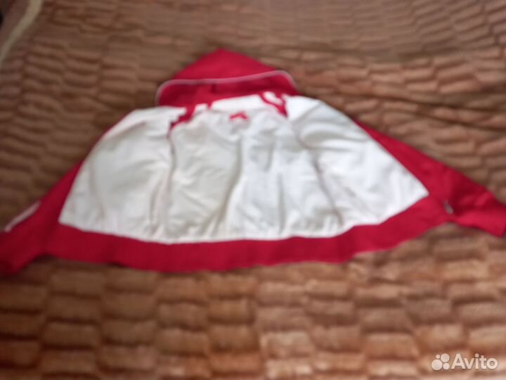 Спортивная кофта