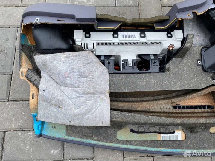 Панель передняя салона (торпедо) Mercedes-Benz A W